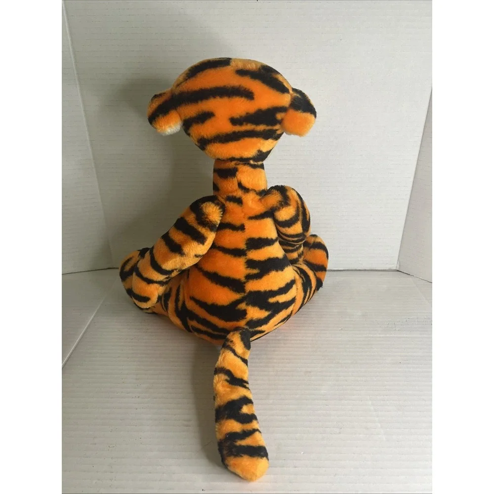 Vintage Tigger‎ Plush Disneyland Walt Disney World 12